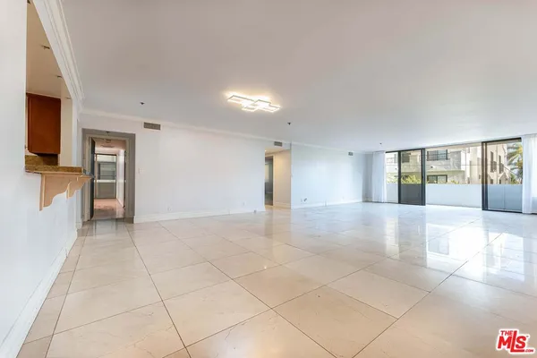 $6,500 | 10660 Wilshire Boulevard, Unit 309, Los Angeles, CA 90024