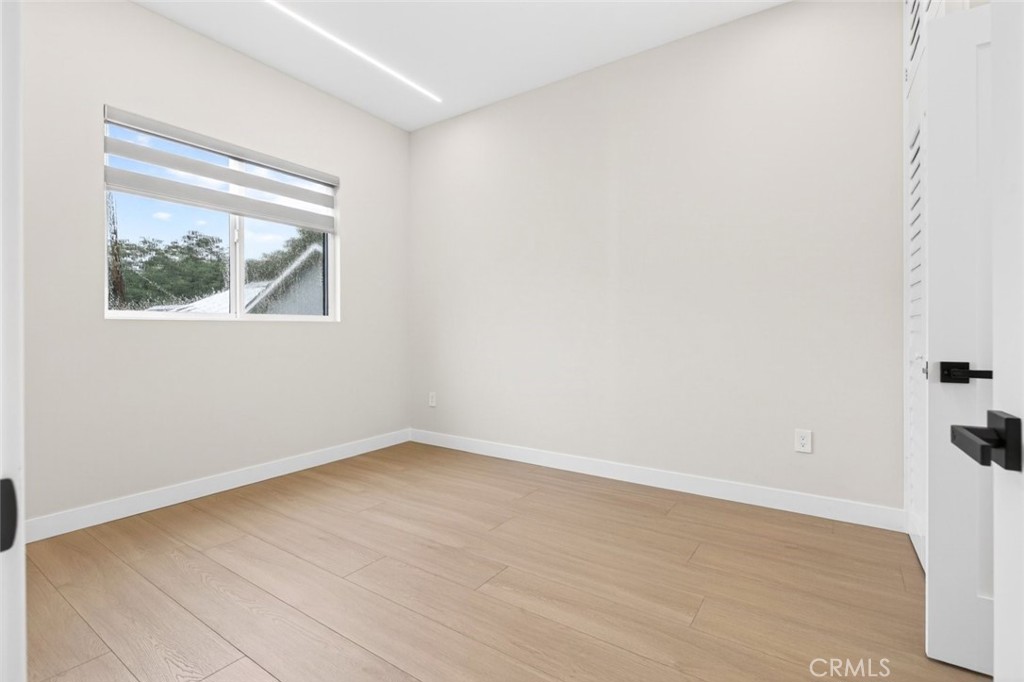 9943 Provo Avenue Tujunga, CA 91042 - Photo 18 of 37