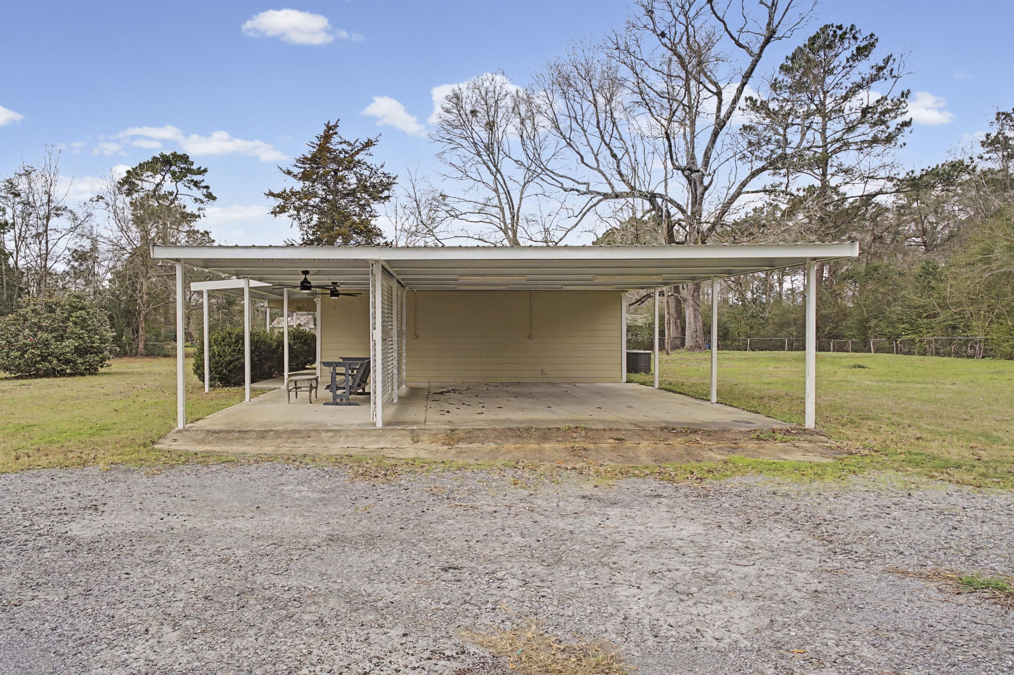 9216 Highway 69 Warren, TX 77664 - Photo 25 of 32 a view of a house with backyard and garden
