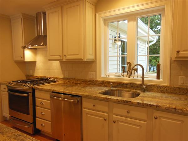 13 Walsh Road Bedford, MA 01730 - Photo 11 of 21 Gallery Image 11