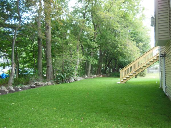 13 Walsh Road Bedford, MA 01730 - Photo 20 of 21 Gallery Image 20
