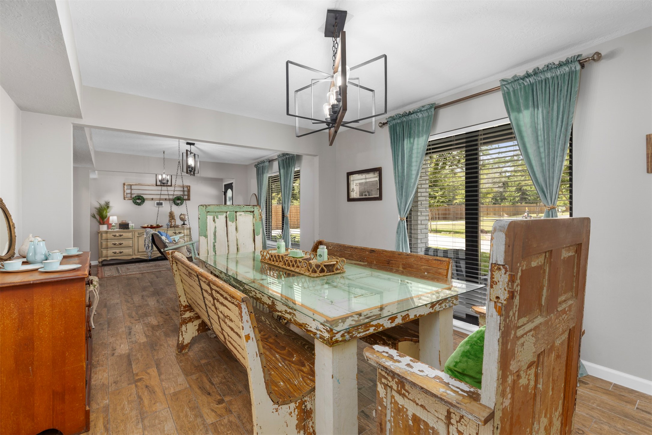 18022 Rogers Road New Waverly, TX 77358 - Photo 18 of 49 Dining Area