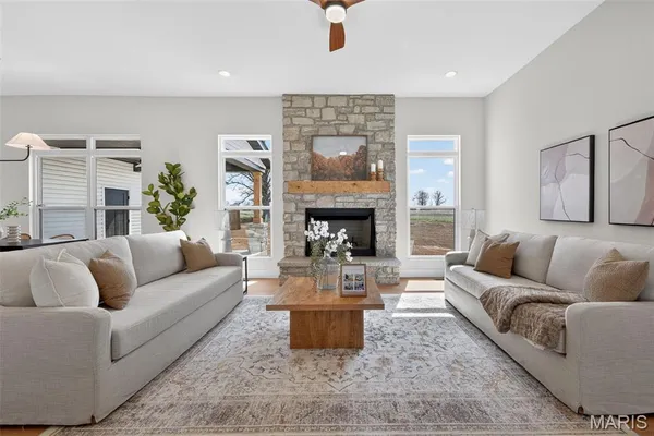 $724,900 | 226 Autumn Hallow Court, Old Monroe, MO 63369