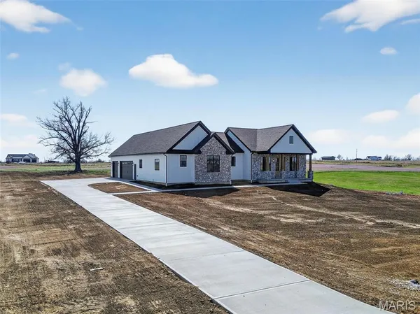 $724,900 | 226 Autumn Hallow Court, Old Monroe, MO 63369
