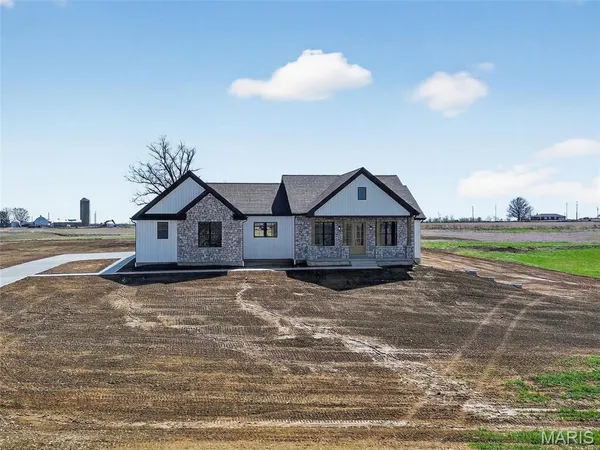 $724,900 | 226 Autumn Hallow Court, Old Monroe, MO 63369