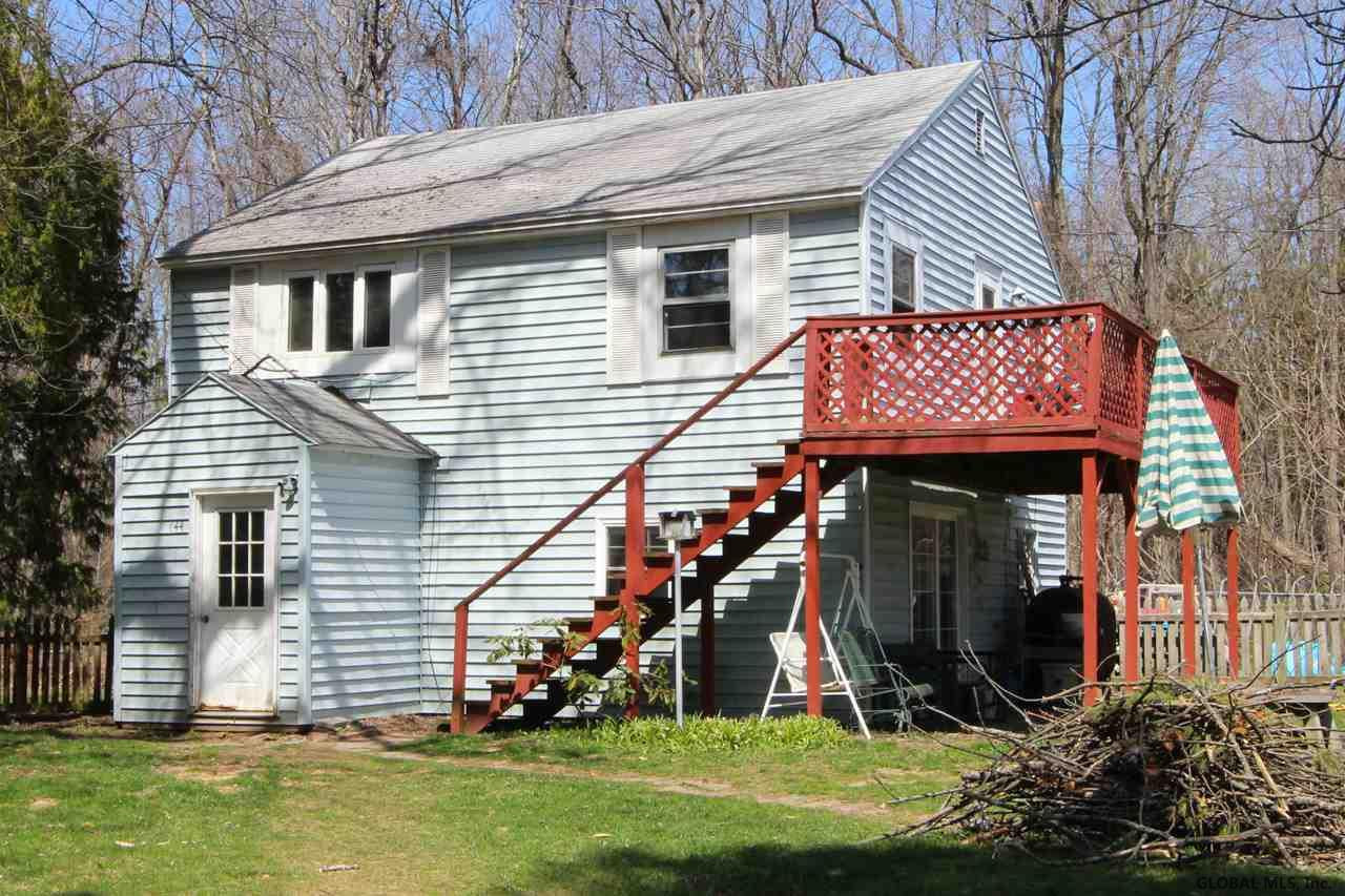 646 Lisha Kill Road Niskayuna, NY 12309 - Photo 1 of 15 Photo 1