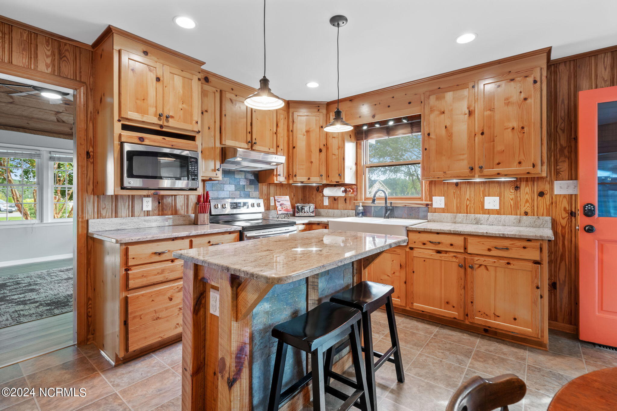 126 Crosswinds Drive Selma, NC 27576 - Photo 17 of 50 24-web-or-mls-DSC05014