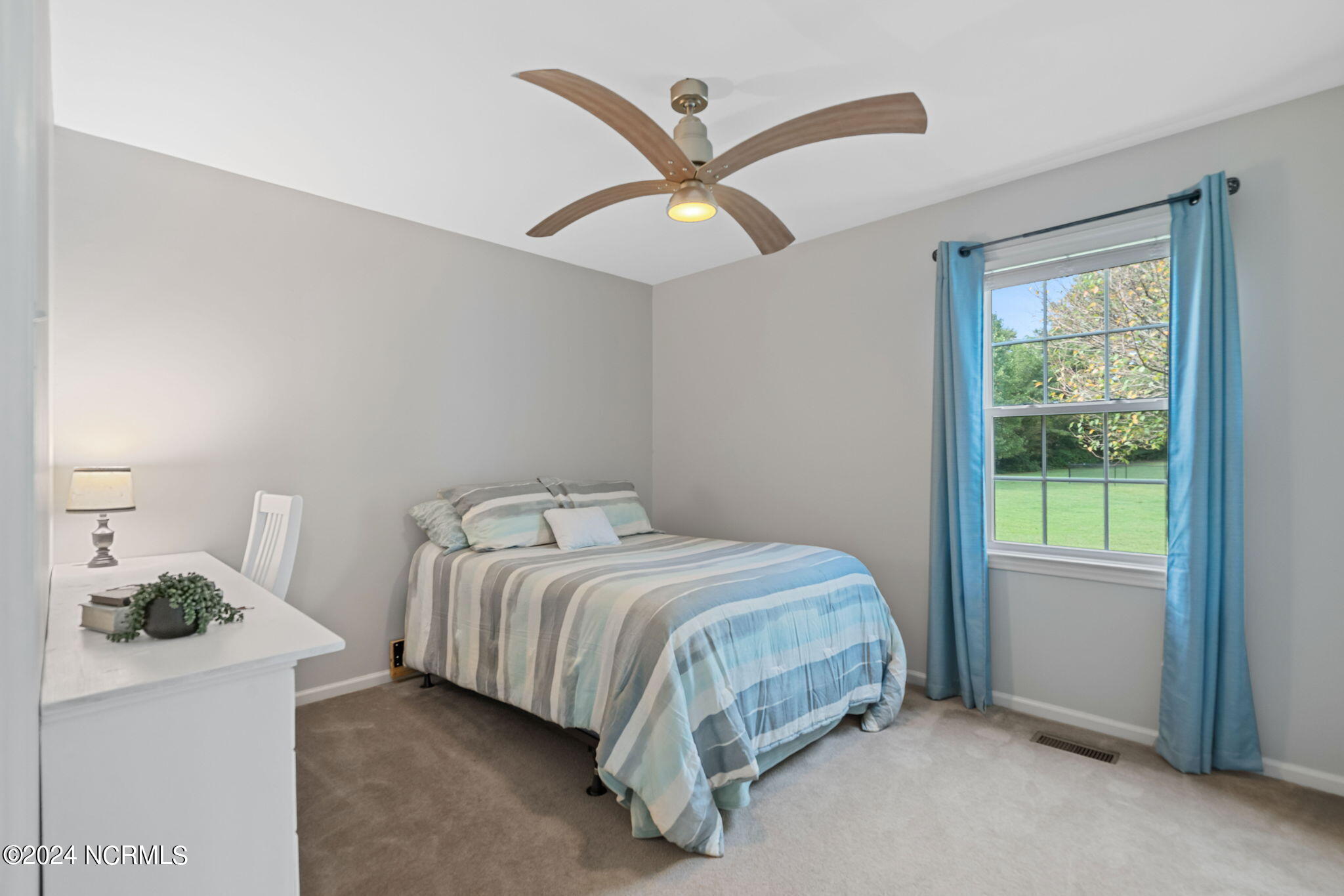 126 Crosswinds Drive Selma, NC 27576 - Photo 32 of 50 40-web-or-mls-DSC05114