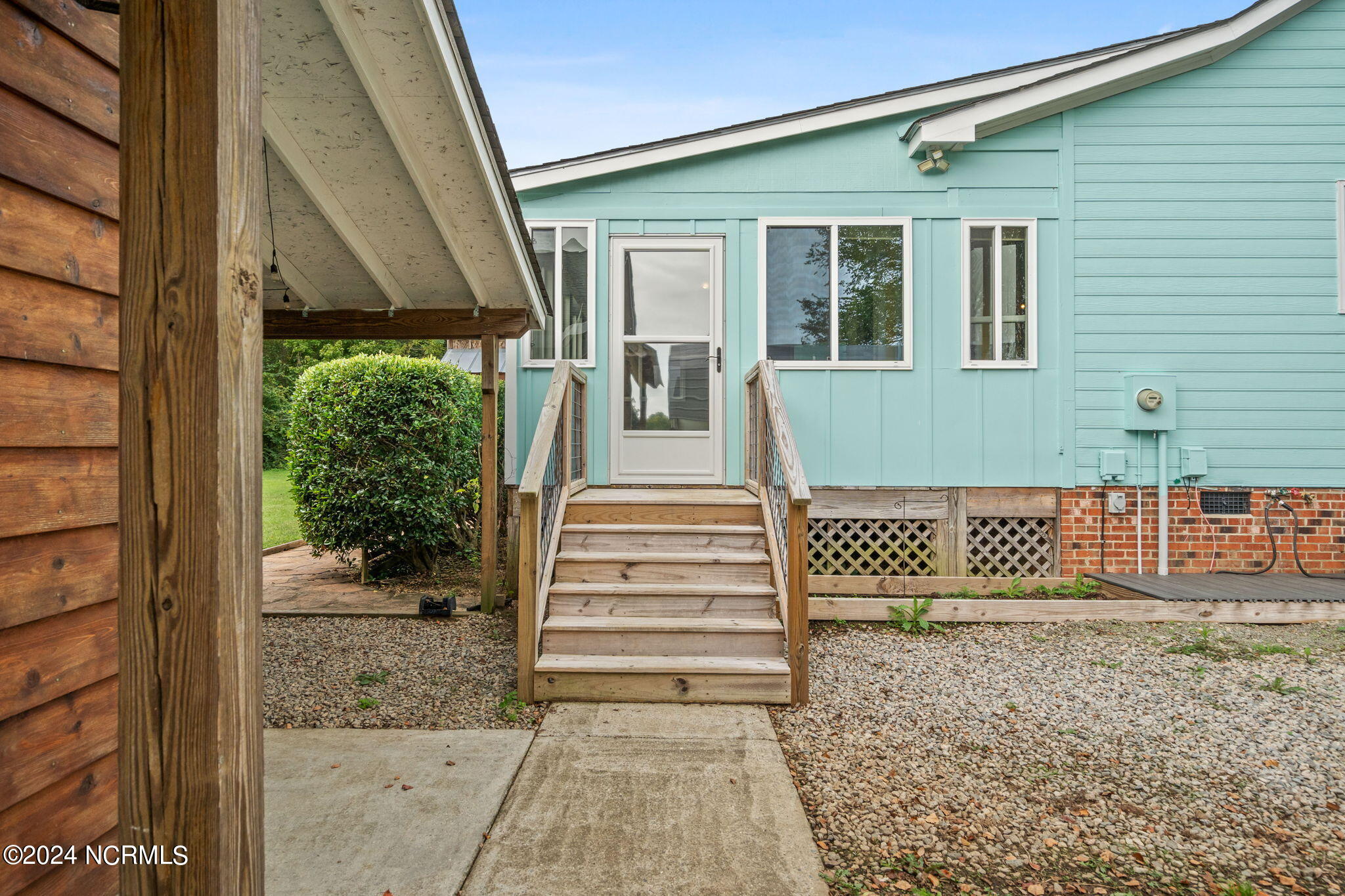 126 Crosswinds Drive Selma, NC 27576 - Photo 39 of 50 47-web-or-mls-DSC04898