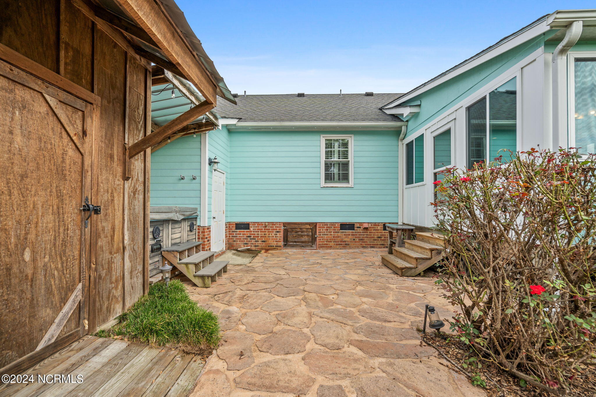126 Crosswinds Drive Selma, NC 27576 - Photo 45 of 50 53-web-or-mls-DSC04933