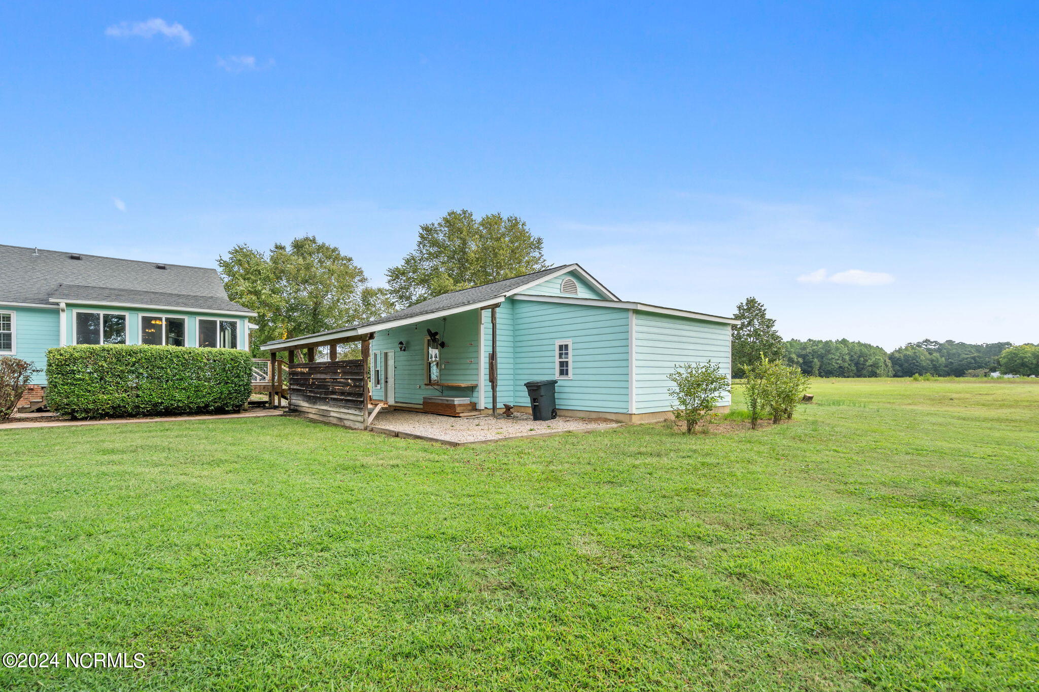 126 Crosswinds Drive Selma, NC 27576 - Photo 47 of 50 55-web-or-mls-DSC04943