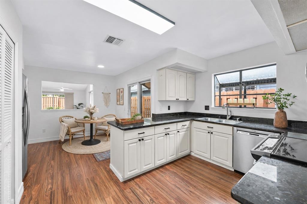 224 Springside Road Longwood, FL 32779 - Photo 10 of 52