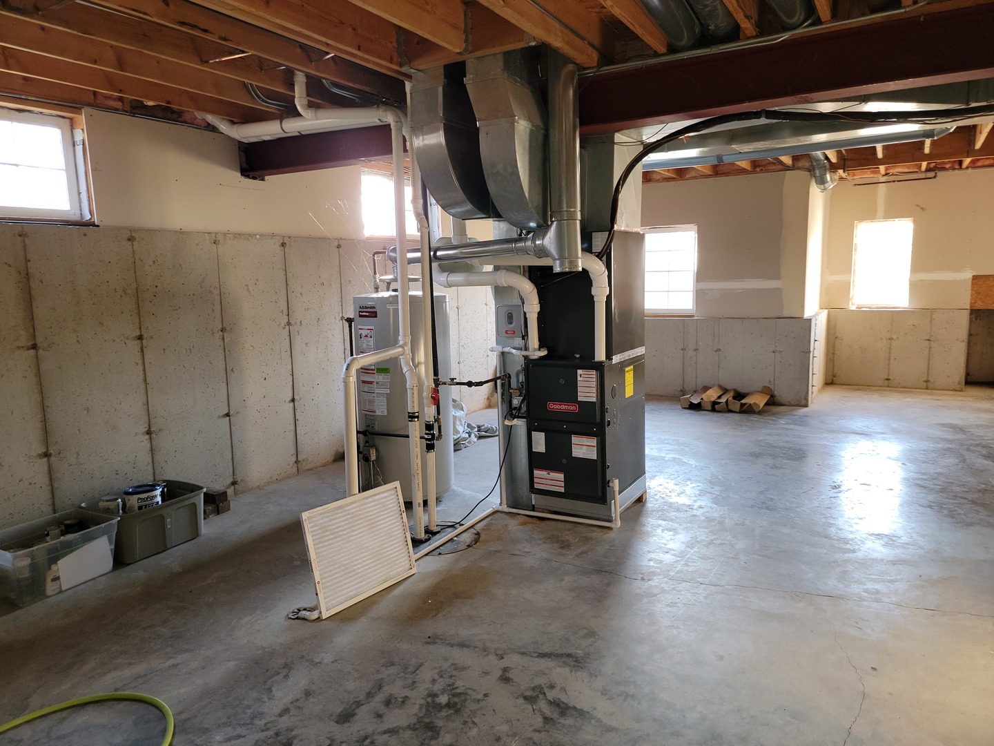 904 Deer Path Drive Antioch, IL 60002 - Photo 36 of 42 a view of a room with gym equipment