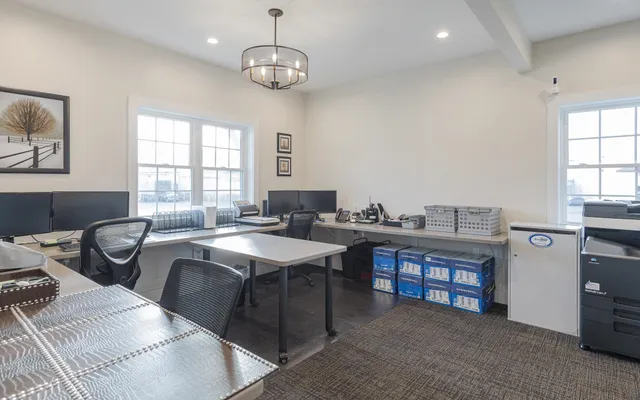 $899,999 | 60 Dearborn Circle, Walpole, NH 03608