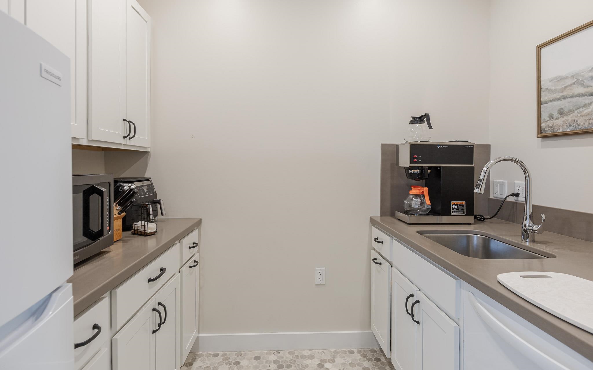 60 Dearborn Circle Walpole, NH 03608 - Photo 20 of 43