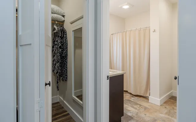 $899,999 | 60 Dearborn Circle, Walpole, NH 03608