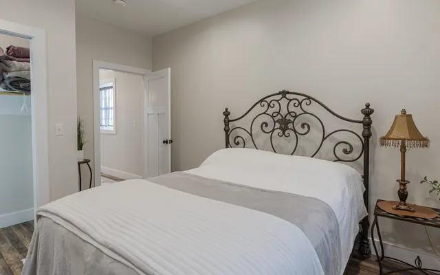 $899,999 | 60 Dearborn Circle, Walpole, NH 03608