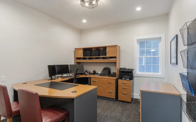 $899,999 | 60 Dearborn Circle, Walpole, NH 03608