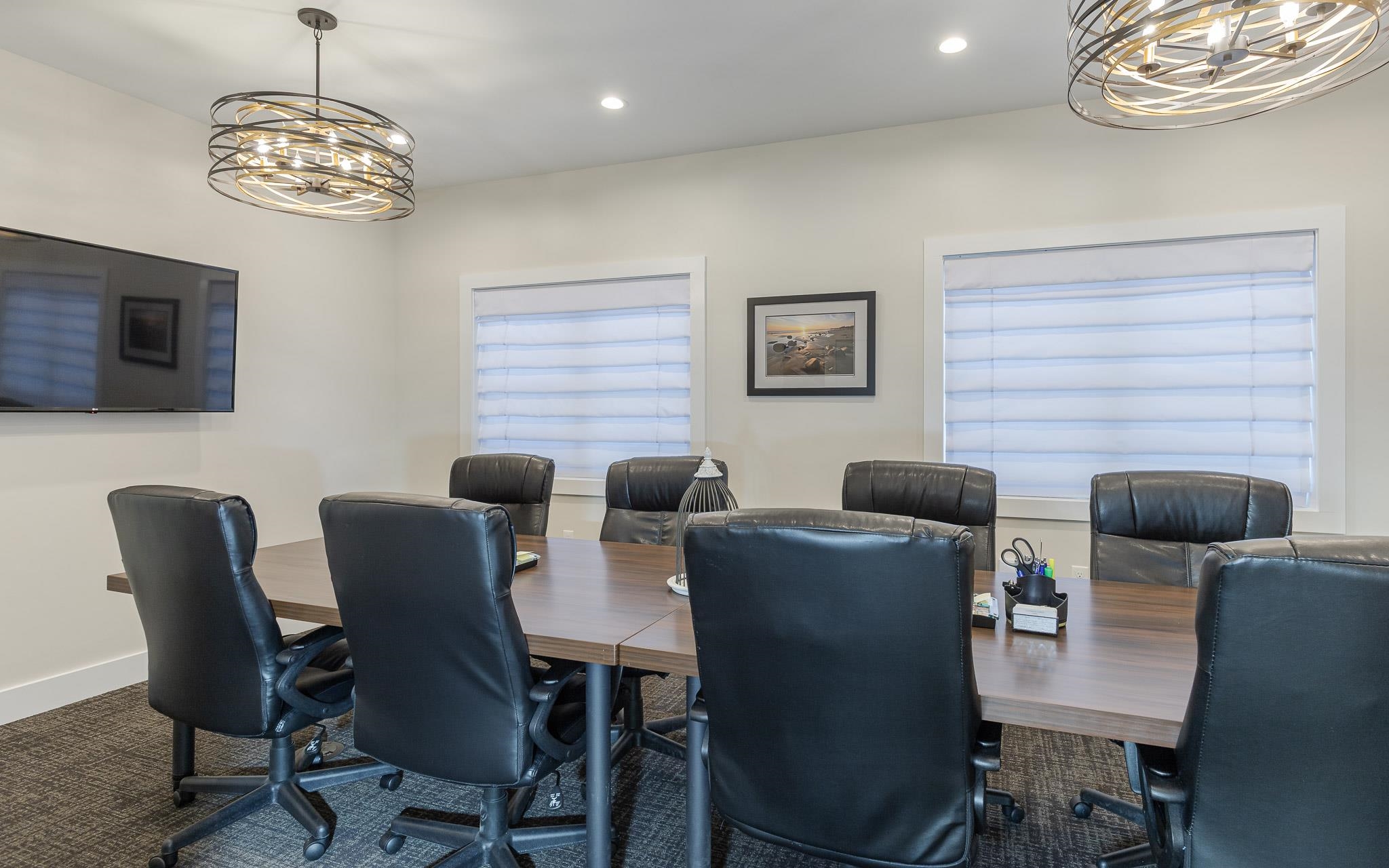 60 Dearborn Circle Walpole, NH 03608 - Photo 9 of 43