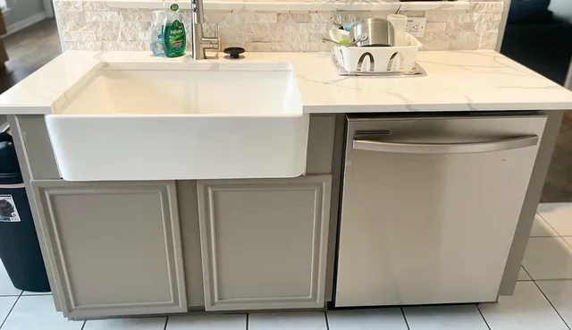 a close view of sink