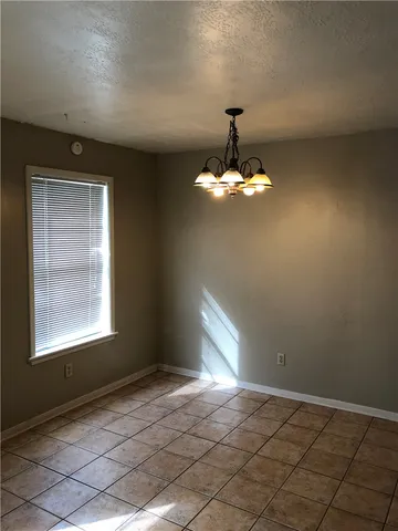 $1,100 | 701 Wellesley Court, Unit B, College Station, TX 77840