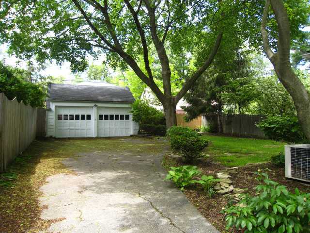 55 South Chesterfield Road Columbus, OH 43209 - Photo 13 of 13