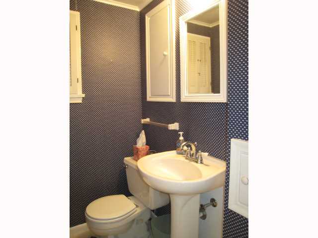 55 South Chesterfield Road Columbus, OH 43209 - Photo 7 of 13