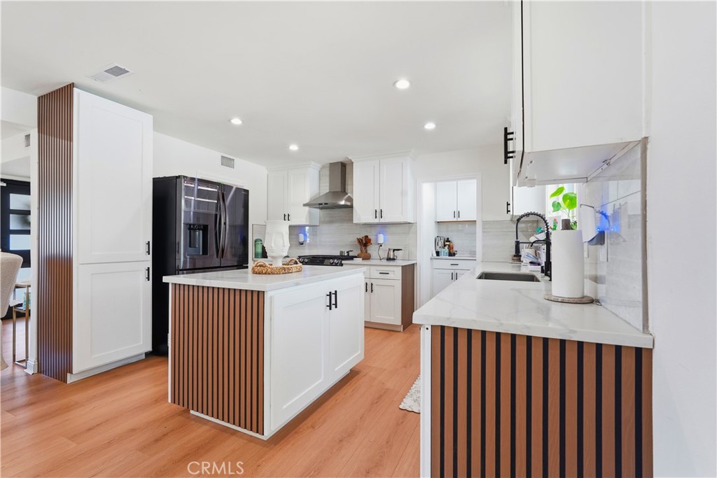 4563 Hempstead Street Simi Valley, CA 93063 - Photo 11 of 37