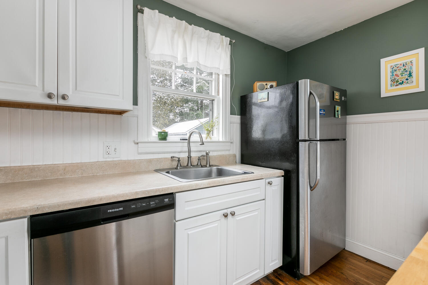 74 Wellington Road Portland, ME 04103 - Photo 16 of 40 74 Wellington Rd Portland ME-large-017-0
