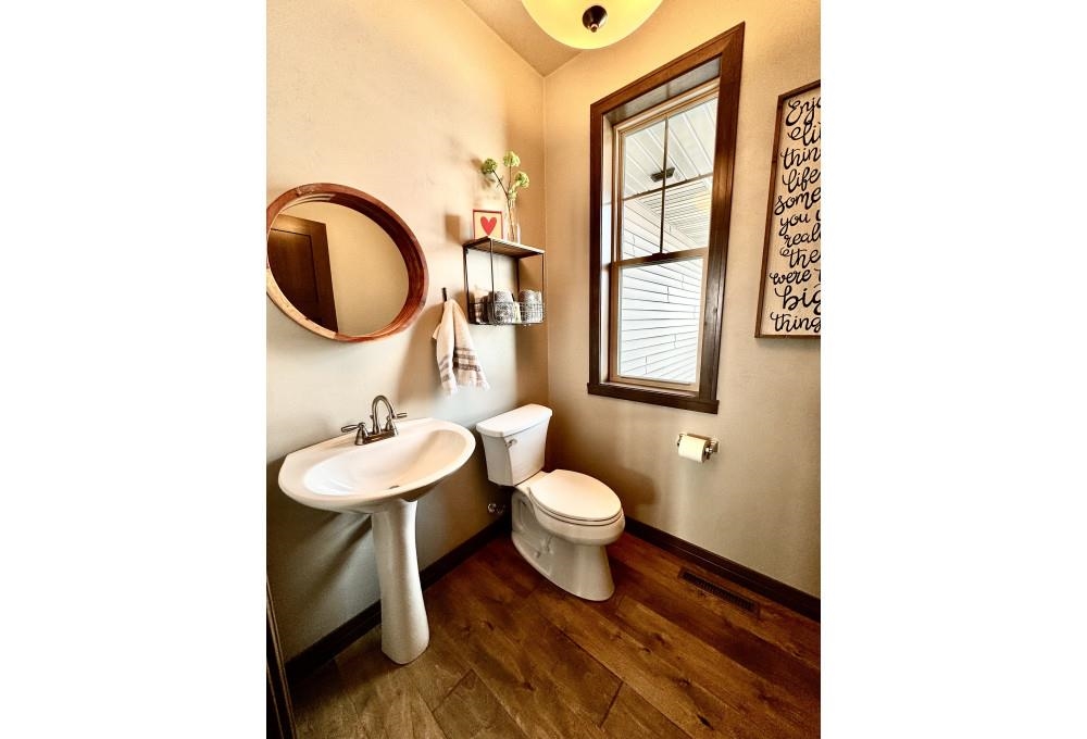 1342 Bucky's Run Green Bay, WI 54313 - Photo 15 of 66