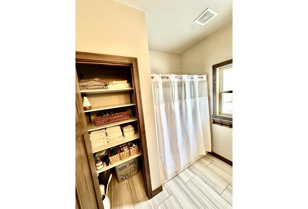 1342 Bucky's Run Green Bay, WI 54313 - Photo 37 of 66