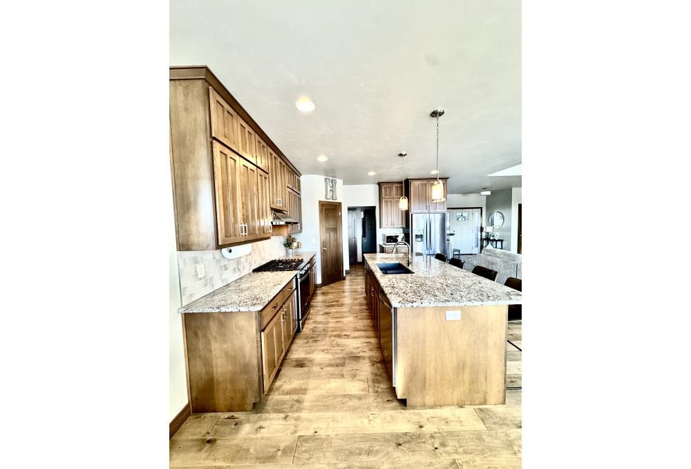 1342 Bucky's Run Green Bay, WI 54313 - Photo 9 of 66