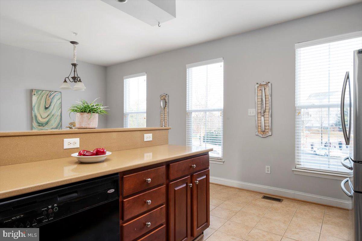 1002 Verdigris Way Odenton, MD 21113 - Photo 16 of 43 Gallery Image 16
