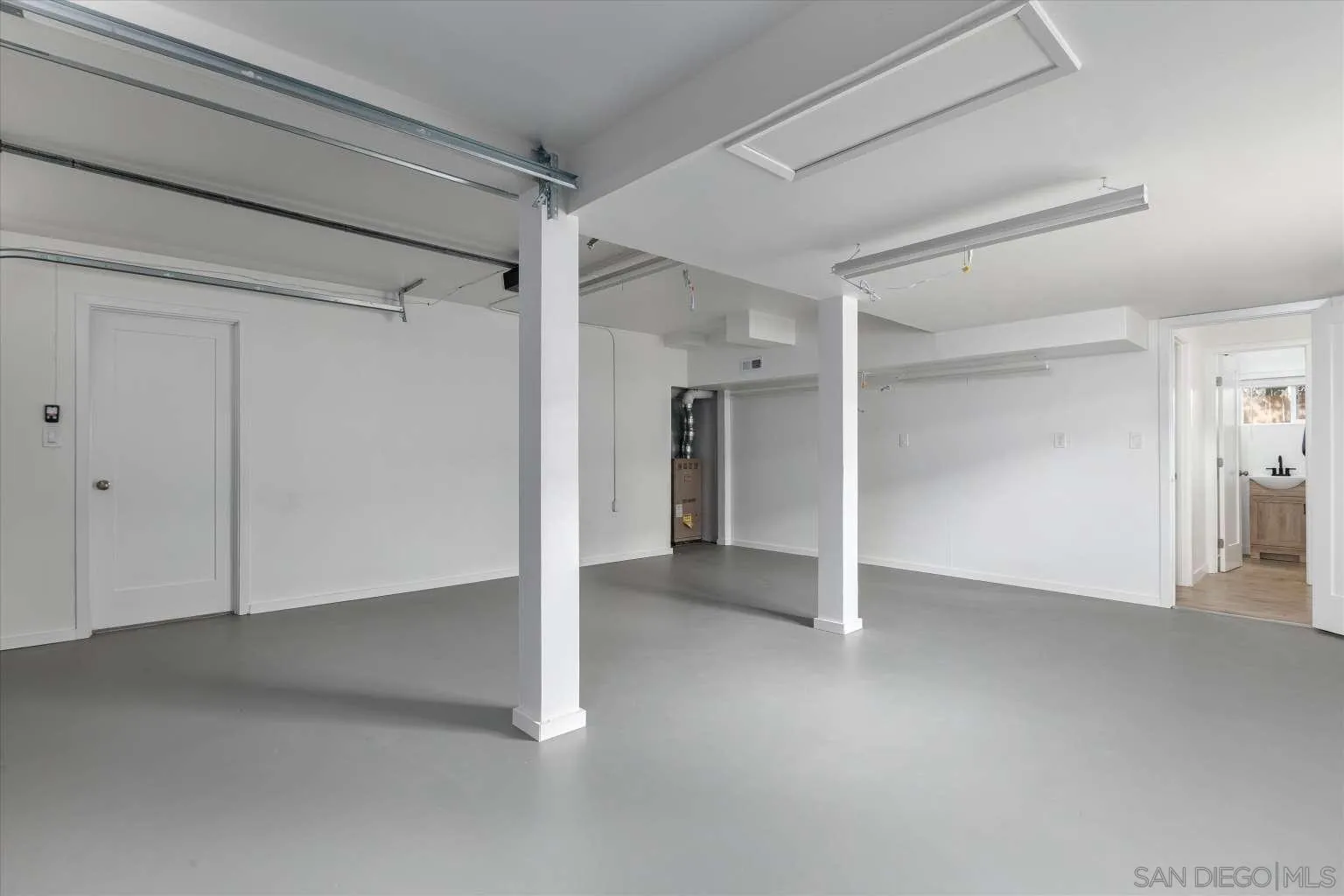 4345 Cayucos Avenue Atascadero, CA 93422 - Photo 21 of 27