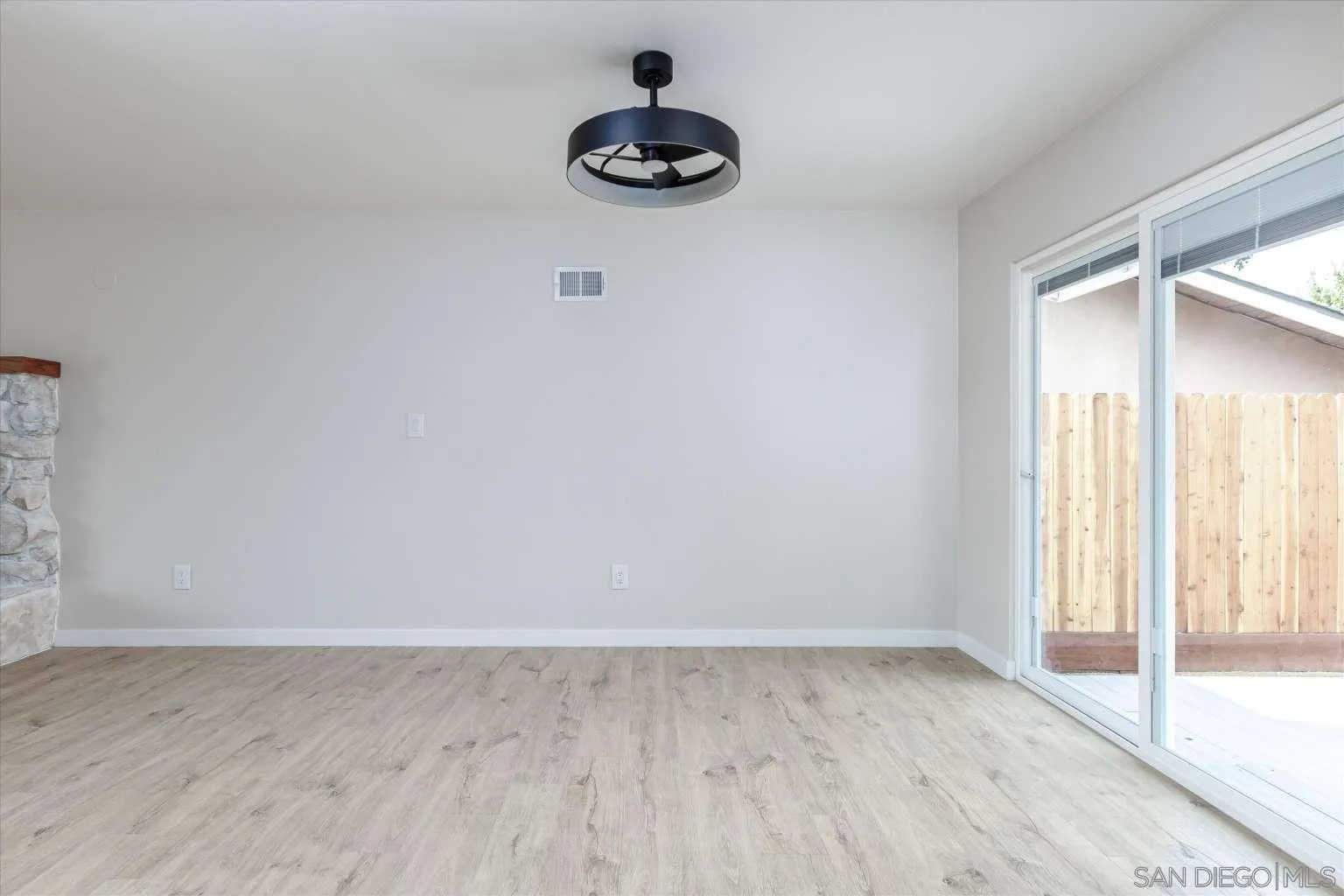 4345 Cayucos Avenue Atascadero, CA 93422 - Photo 5 of 27