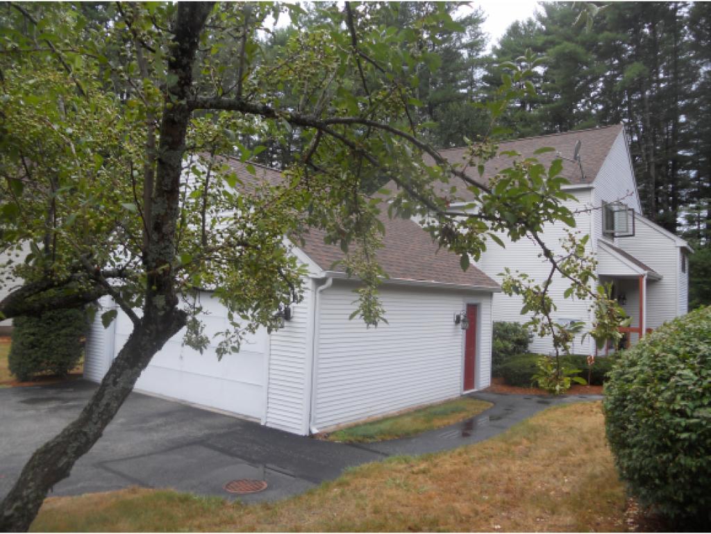 4 Cardinal Court, Unit 4 Merrimack, NH 03054 - Photo 3 of 27 Gallery Image 3