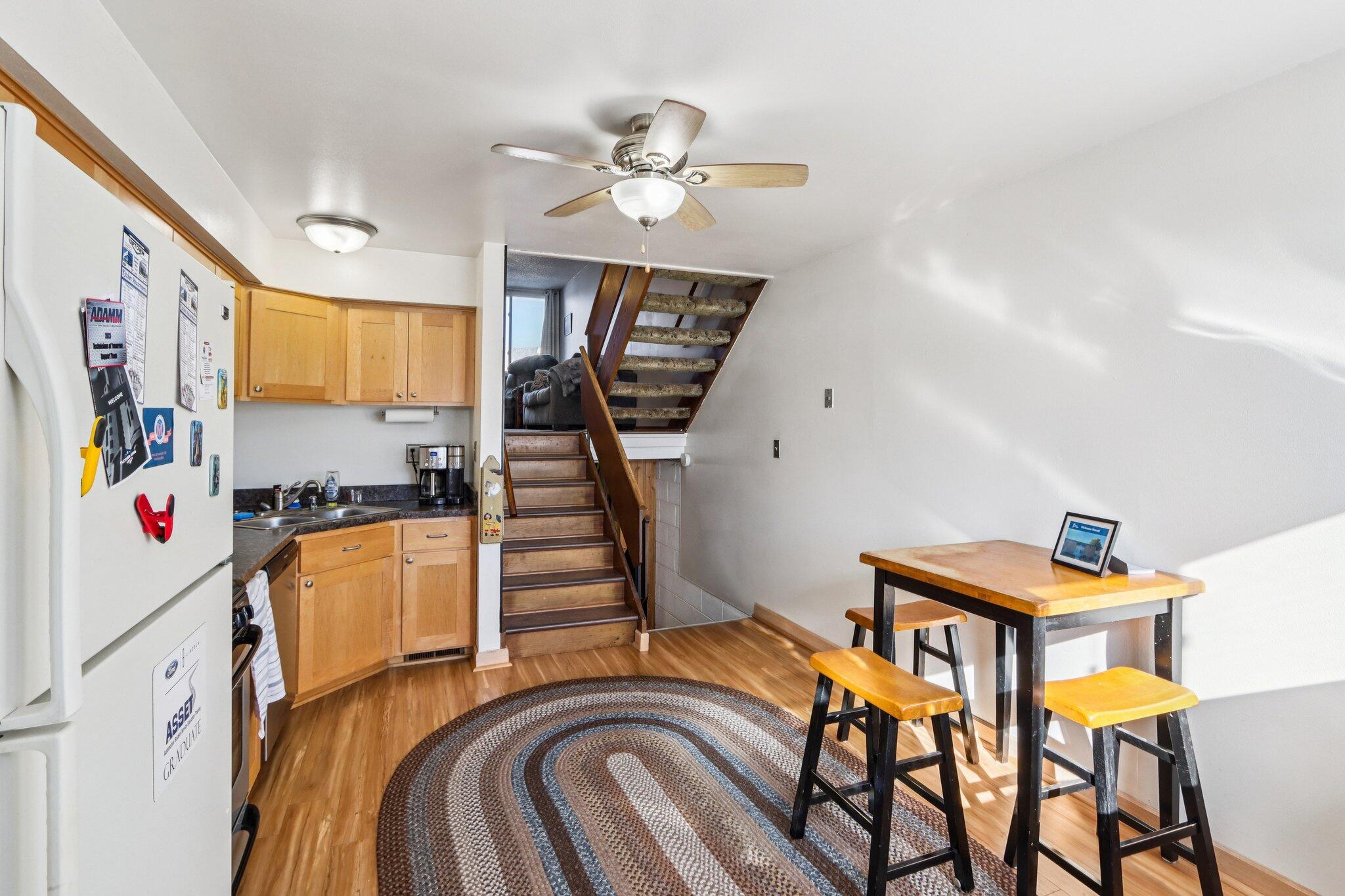 1524 Big Bend Road, Unit J Waukesha, WI 53189 - Photo 13 of 35 13-web-or-mls-Big Bend Rd J-S2101-013