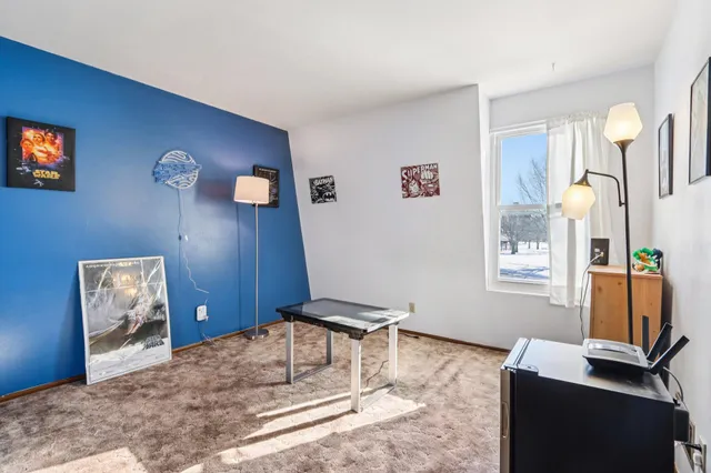 $169,900 | 1524 Big Bend Road, Unit J, Waukesha, WI 53189