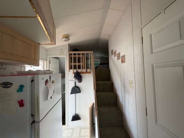 2795 East 28th Road Marseilles, IL 61341 - Photo 15 of 64 a view of entryway