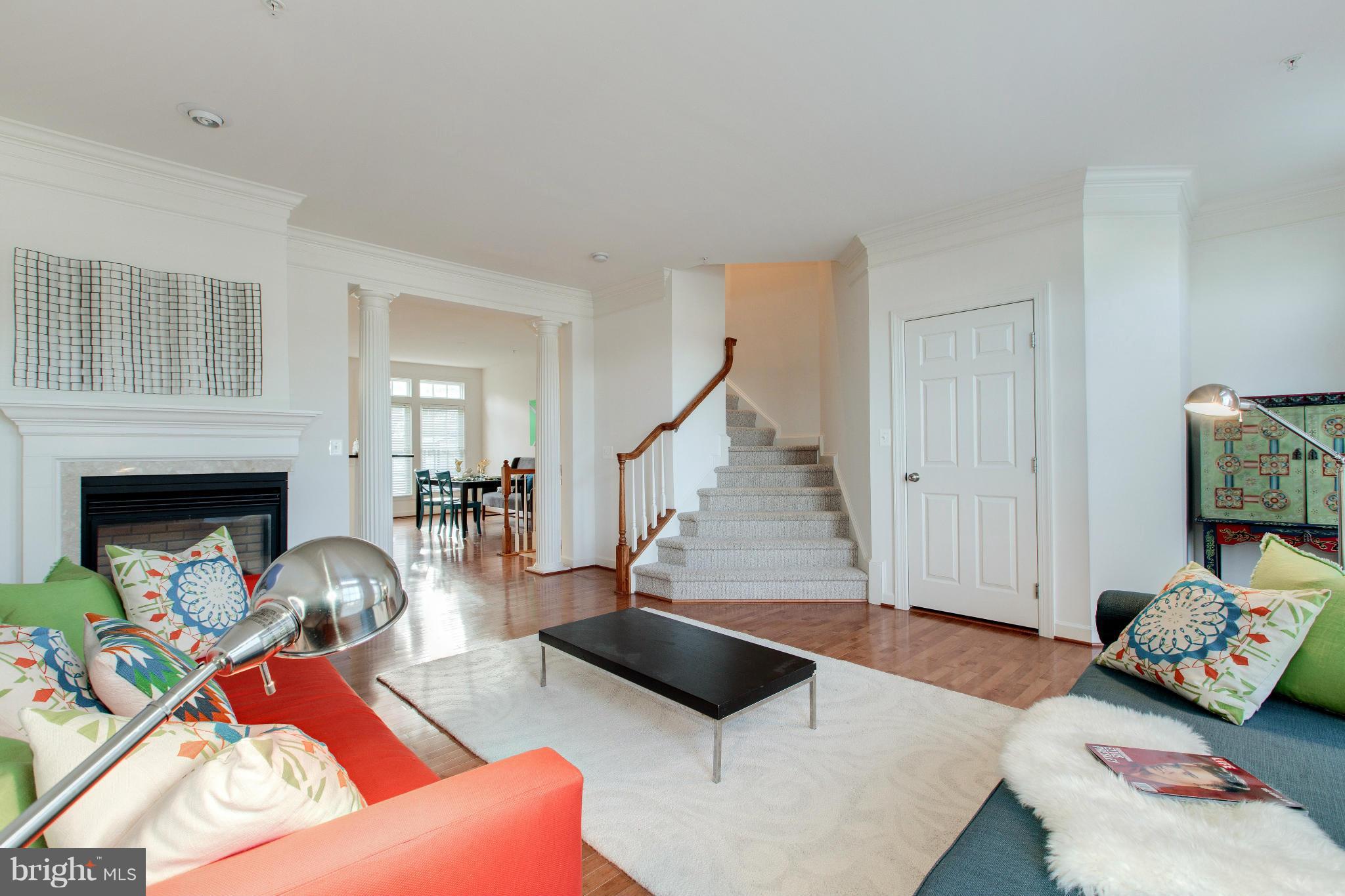 816 West Glebe Road Alexandria, VA 22305 - Photo 4 of 30 Living Room with Detailed Crown Mouldings