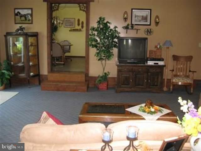 2446 Walnut Bottom Road Carlisle, PA 17015 - Photo 4 of 11 Gallery Image 4