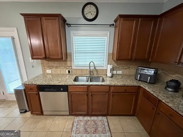 $2,300 | 1684 Lancaster Creek Circle Southwest, Conyers, GA 30094