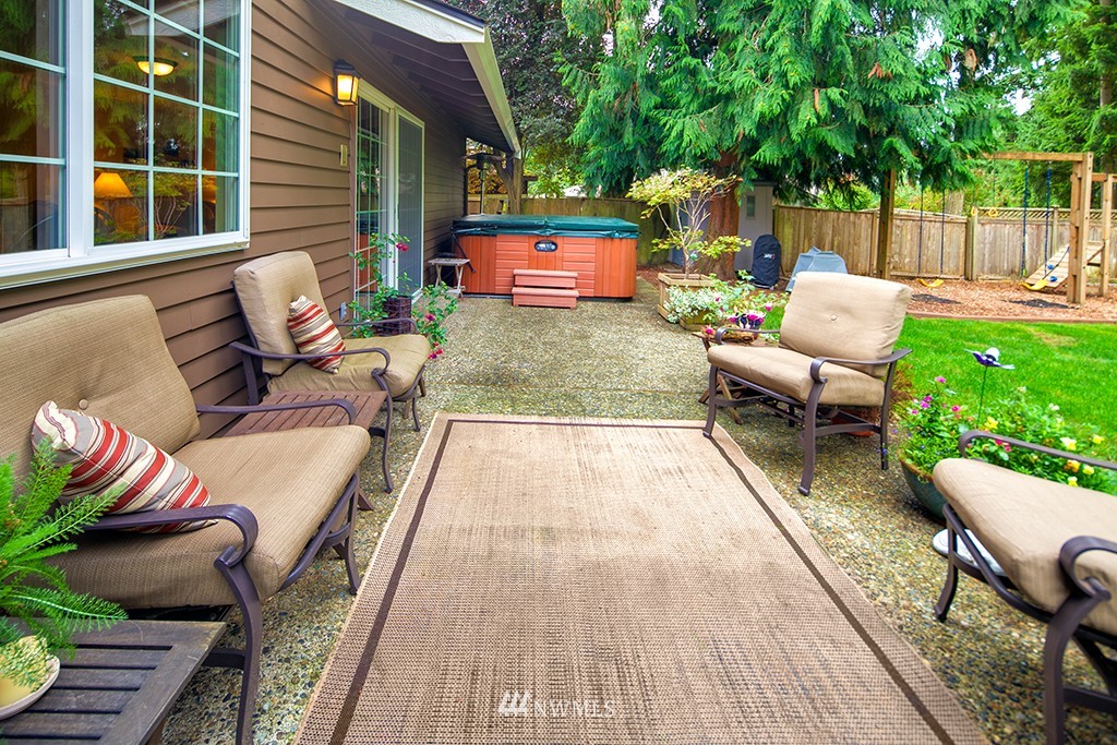 14453 157th Place Southeast Renton, WA 98059 - Photo 14 of 25
