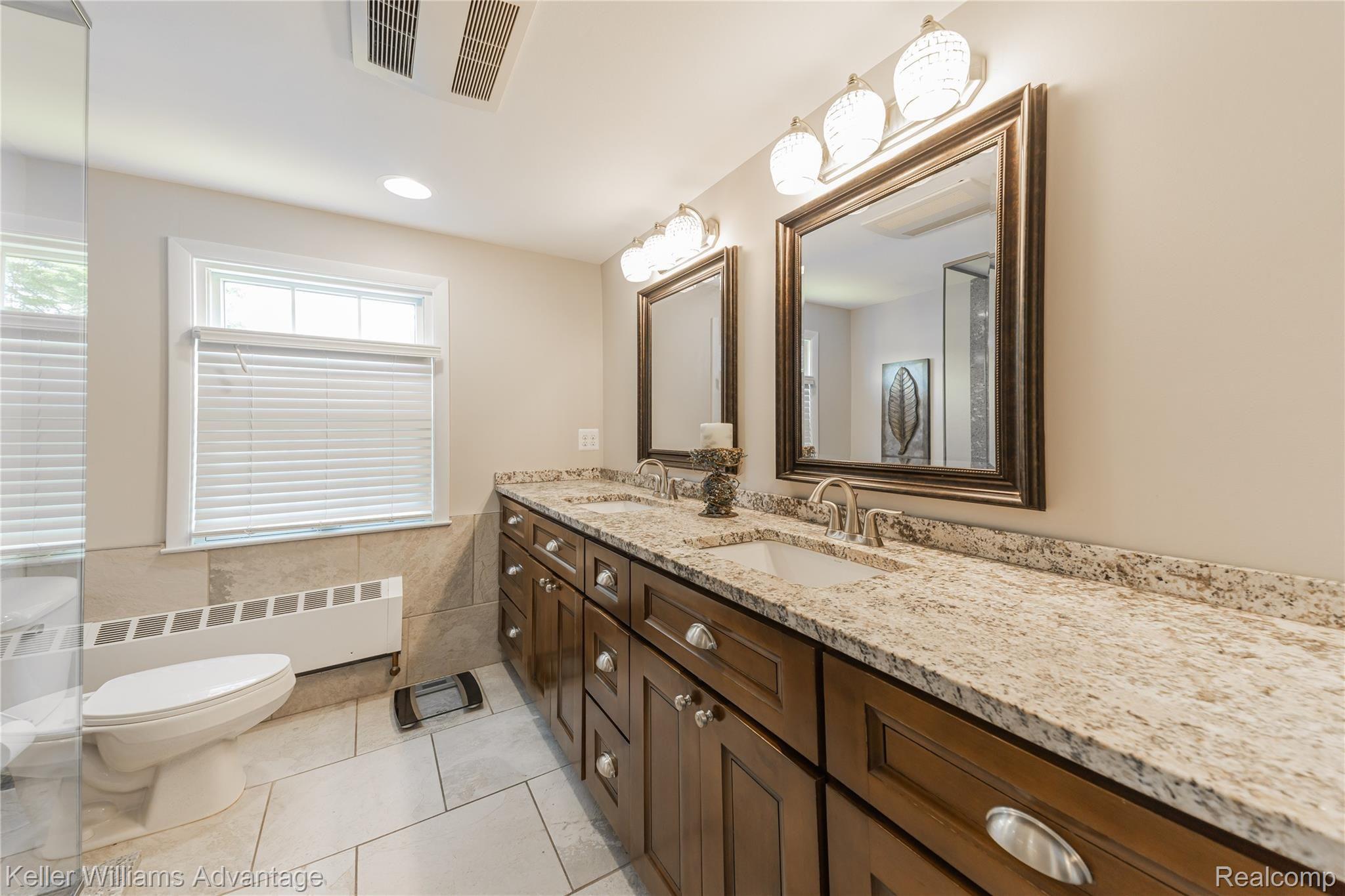 26850 Halsted Road Farmington, MI 48331 - Photo 69 of 75 DEAN _ Farmington Hills-68.jpg