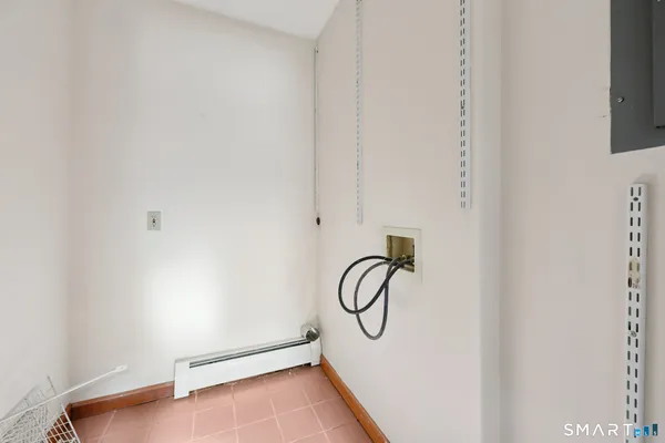 $1,850 | 1-3 Magnolia Street, Hartford, CT 06112