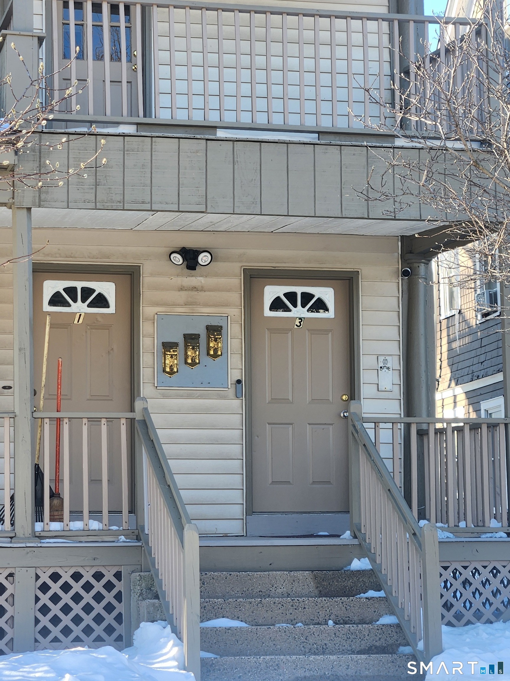 1 Magnolia Street Hartford, CT 06112 - Photo 3 of 5