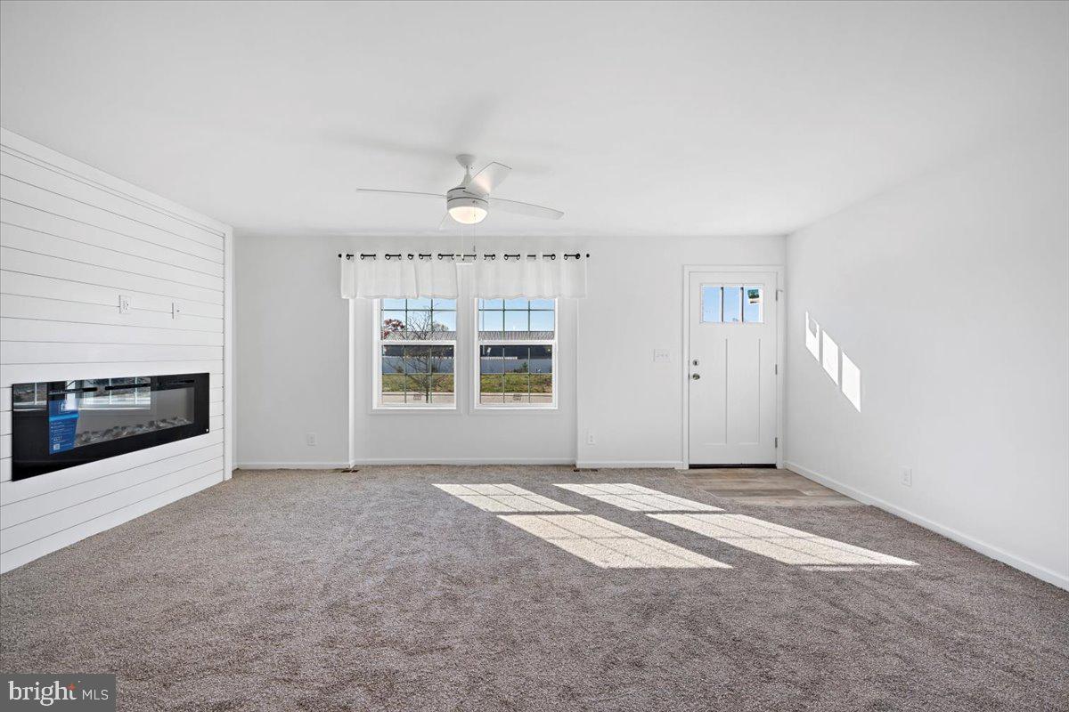 1410 Heytesbury Road Walnutport, PA 18088 - Photo 6 of 37 Bright and airy living space awaits.