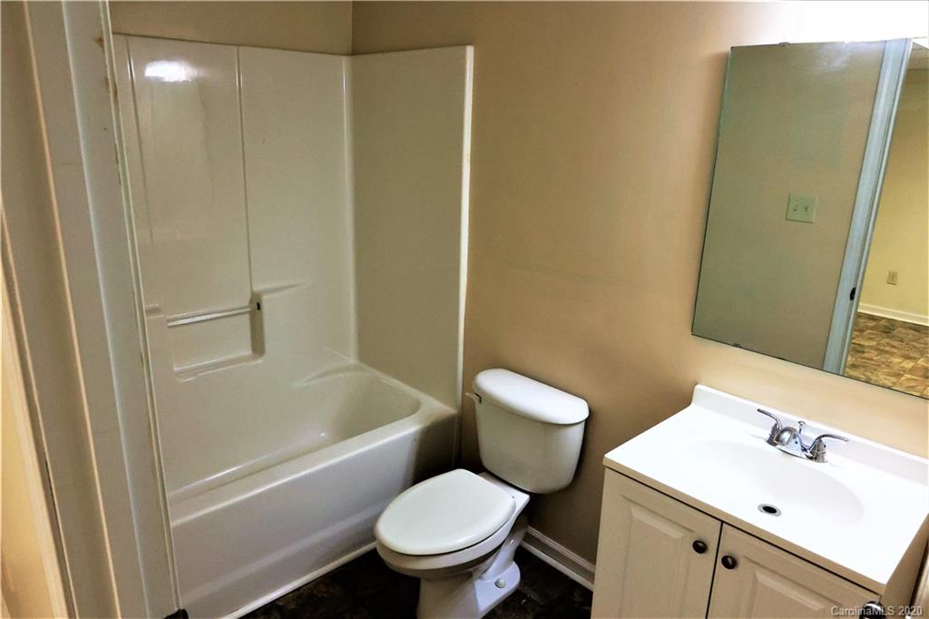 1316 Finger Bridge Road Hickory, NC 28602 - Photo 31 of 33 Gallery Image 31
