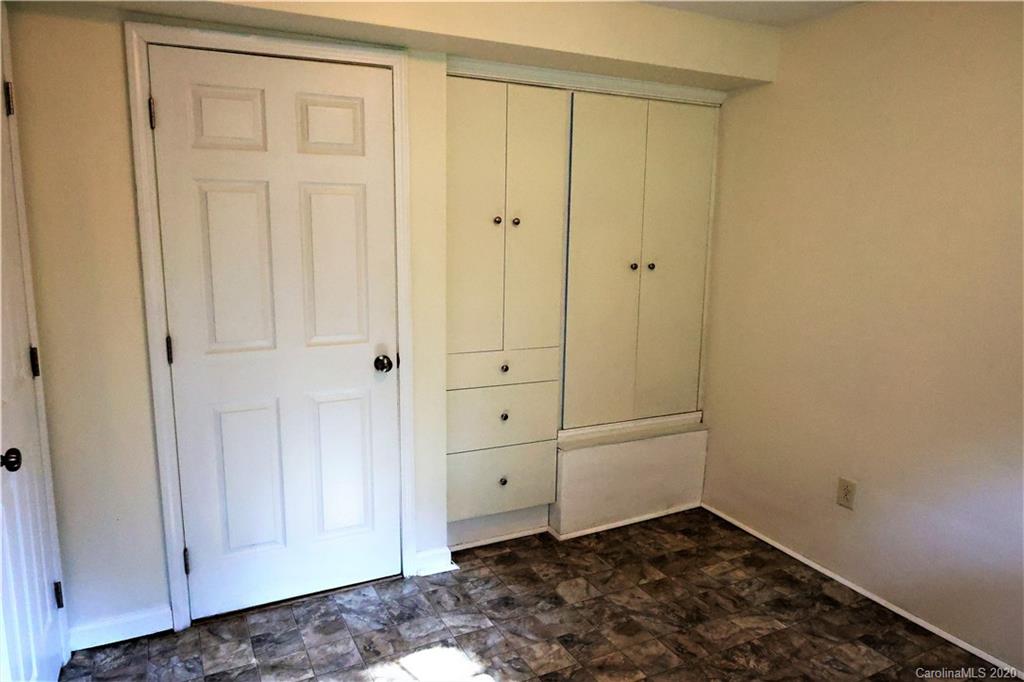 1316 Finger Bridge Road Hickory, NC 28602 - Photo 33 of 33 Gallery Image 33
