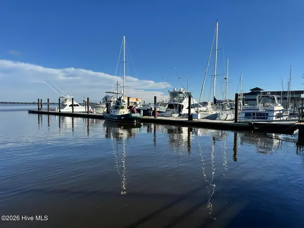 $260,000 | 306 River Walk Drive, New Bern, NC 28560